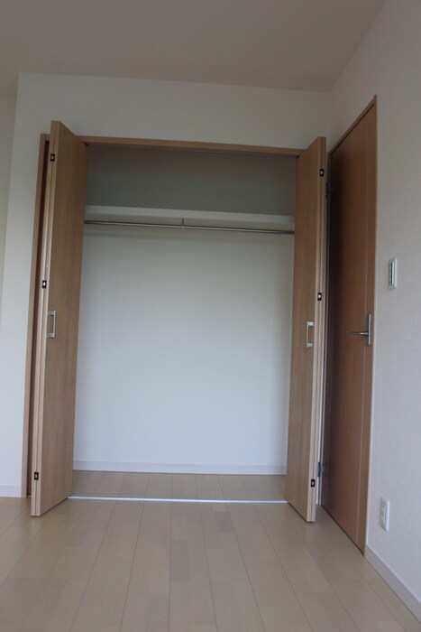 物件内観写真13　(収納)