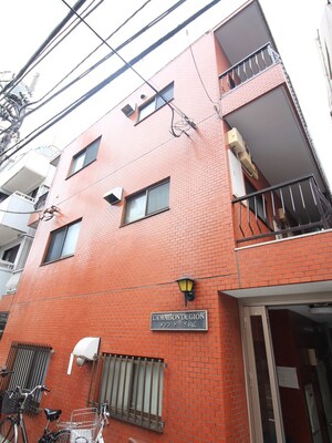 メゾンドギオン外観写真