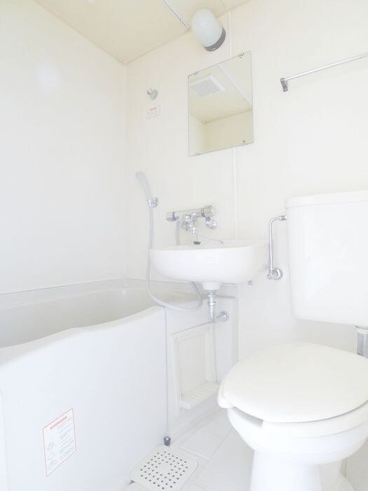 物件内観写真8　(バス／シャワールーム等)