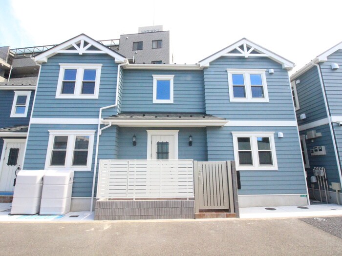 物件外観写真2　(外観写真)