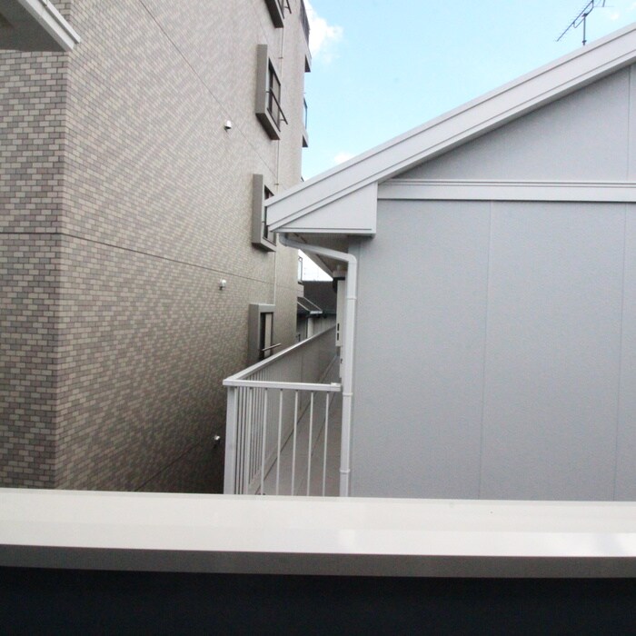 物件内観写真16　(室内からの展望)