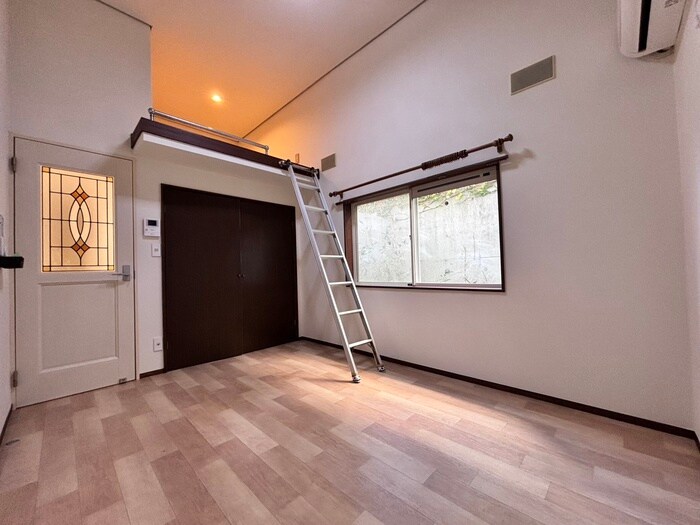 物件内観写真7　(居室)