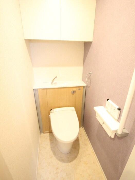 物件内観写真9　(トイレ)