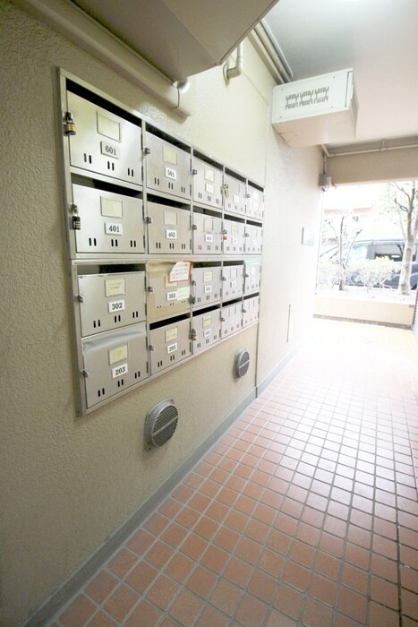 物件外観写真6　(建物設備)