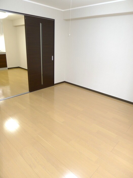 物件内観写真11　(居室)