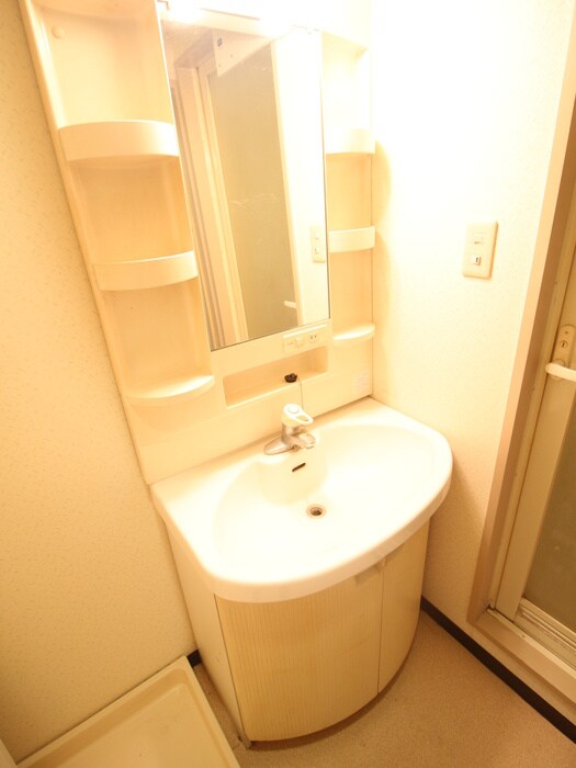 物件内観写真11　(洗面)