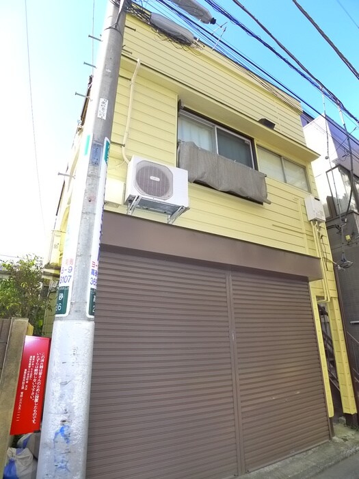 白井荘の物件外観写真