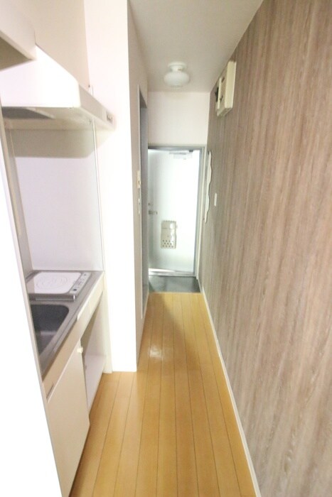 物件内観写真20　(廊下)