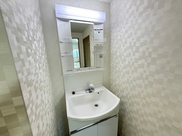 物件内観写真14　(洗面)