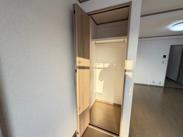 物件内観写真20　(収納)