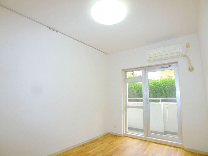 物件内観写真11　(ベランダ・バルコニー)