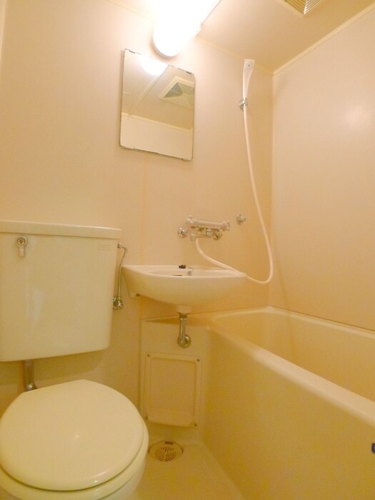 物件内観写真13　(バス／シャワールーム等)