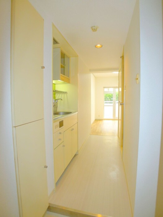 物件内観写真15　(廊下)