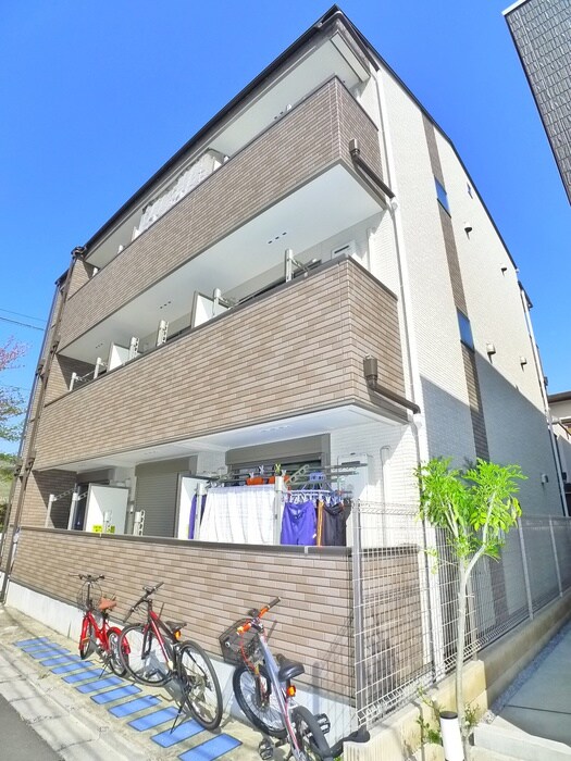 物件外観写真1　(外観写真)