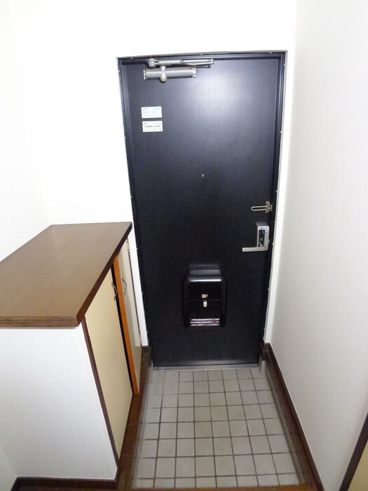 物件内観写真20　(玄関)