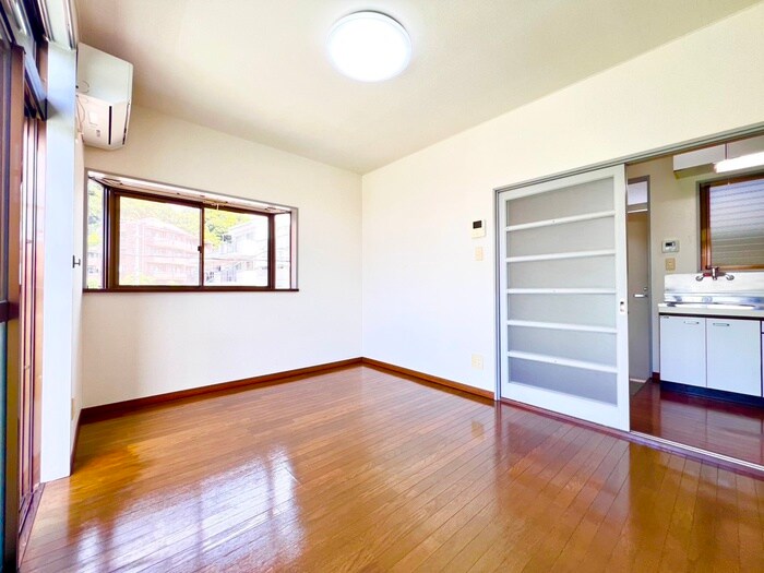 物件内観写真18　(居室)