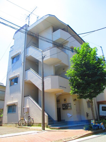 レオドールマンション外観写真