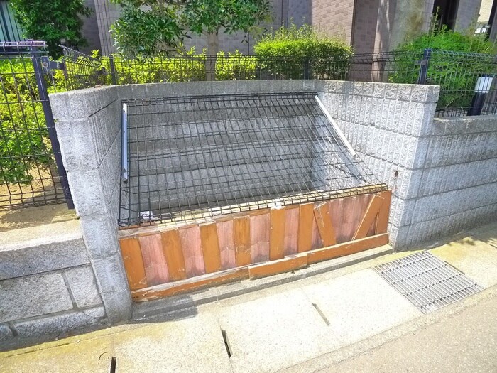 物件外観写真6　(外観写真)