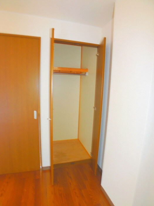 物件内観写真10　(収納)