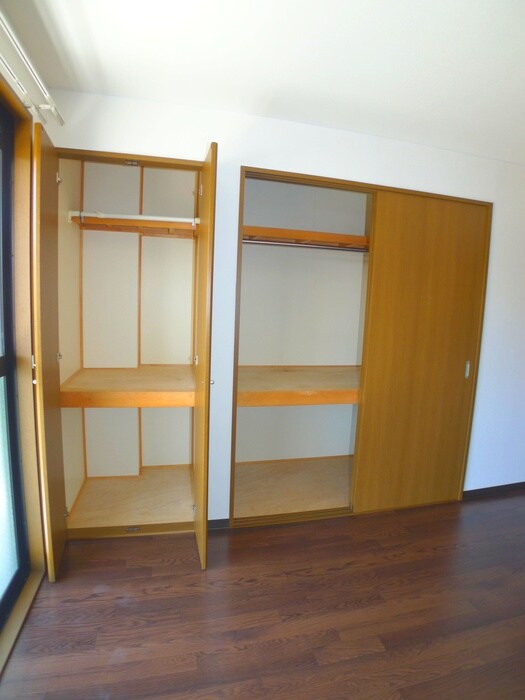 物件内観写真11　(収納)