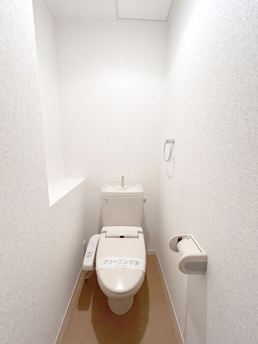 物件内観写真14　(トイレ)