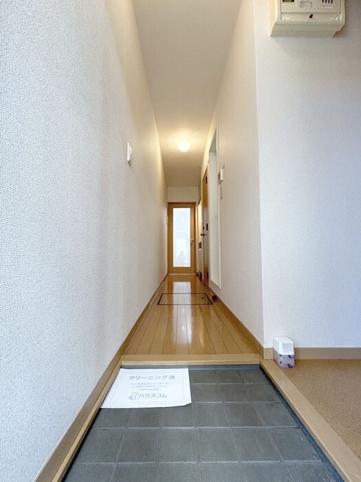 物件内観写真20　(玄関)