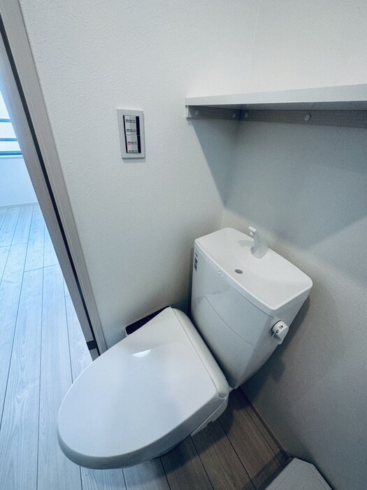 物件内観写真14　(トイレ)