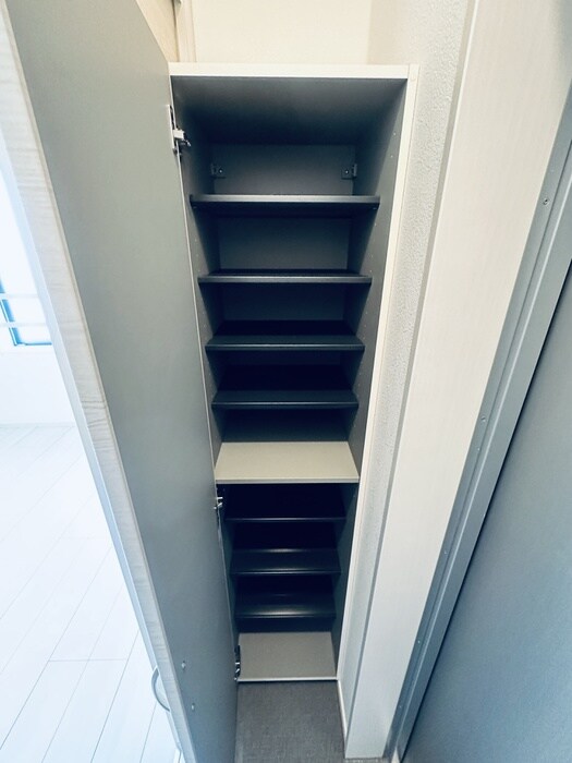 物件内観写真16　(靴箱)