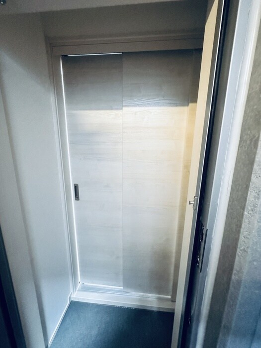 物件内観写真19　(玄関)