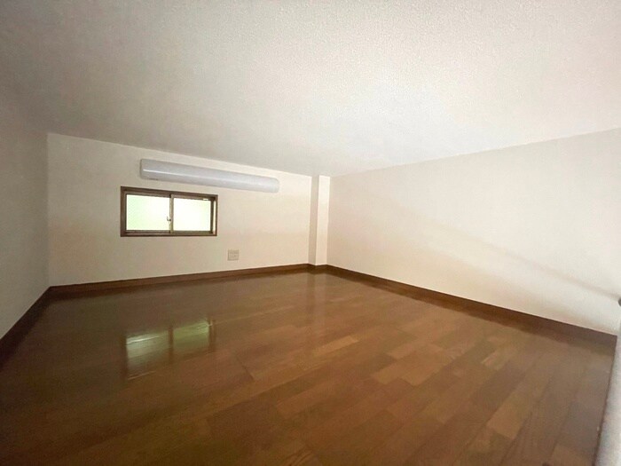 物件内観写真12　(ロフト)