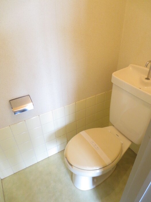 物件内観写真13　(トイレ)