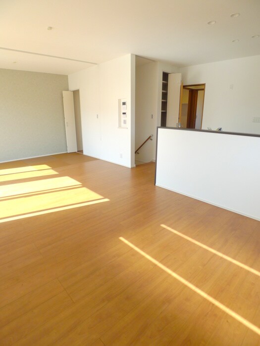 物件内観写真4　(居室)