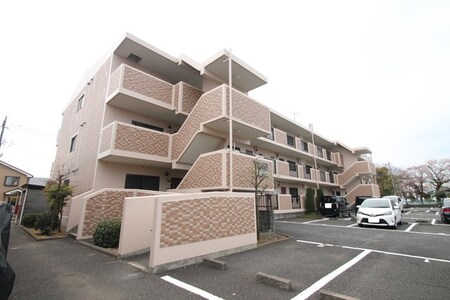 レクエルド外観写真
