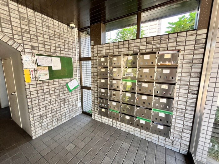 物件外観写真6　(建物設備)