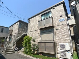 クロ－バ－シャルム外観写真
