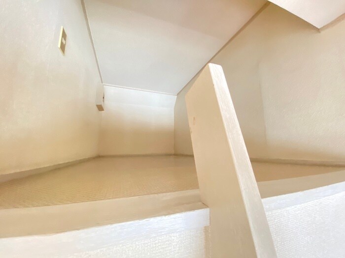 物件内観写真11　(ロフト)