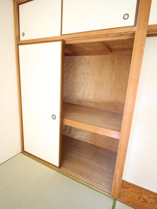 物件内観写真10　(収納)