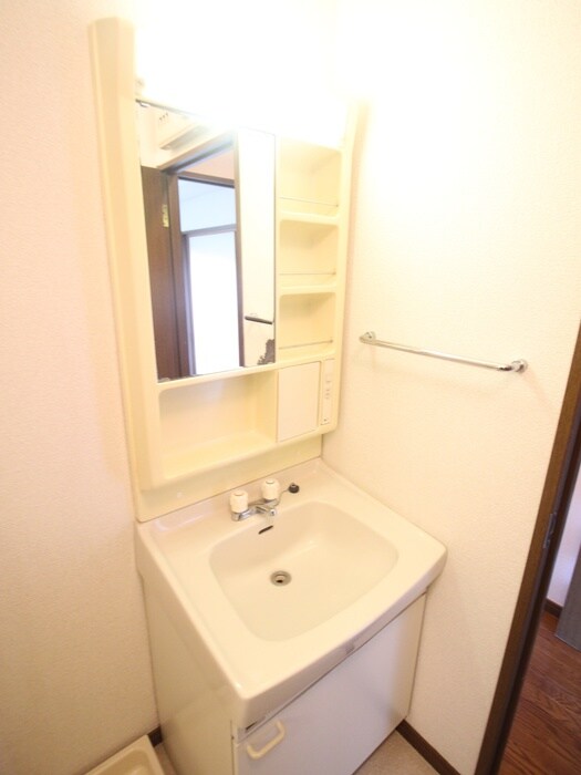 物件内観写真13　(洗面)