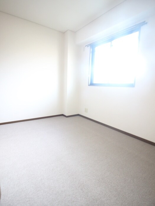 物件内観写真18　(居室)