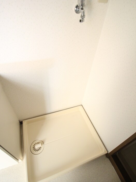 物件内観写真20　(洗濯機置場)