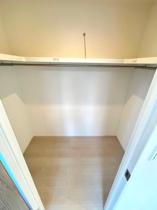 物件内観写真12　(収納)