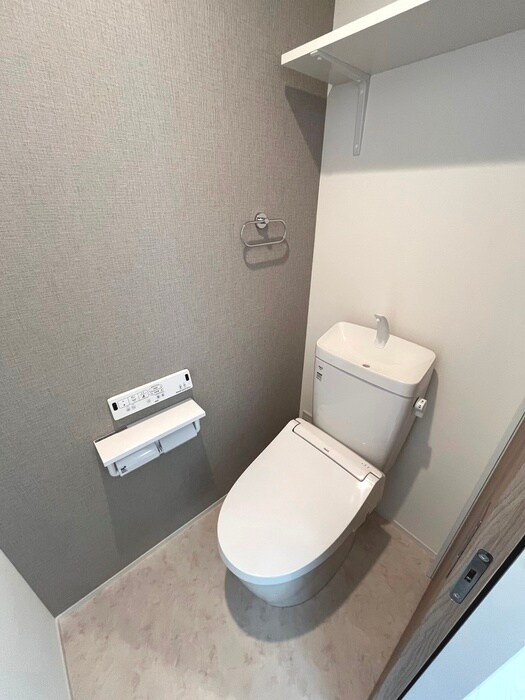 物件内観写真15　(トイレ)