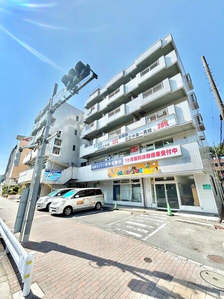 パ－ルプラザ外観写真