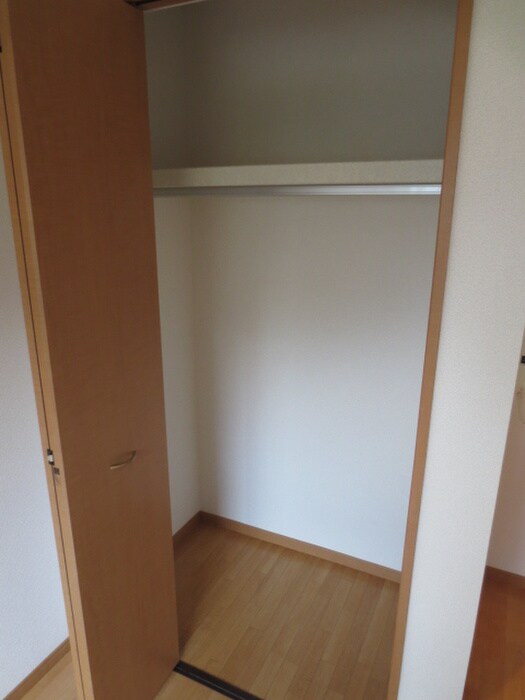物件内観写真18　(収納)