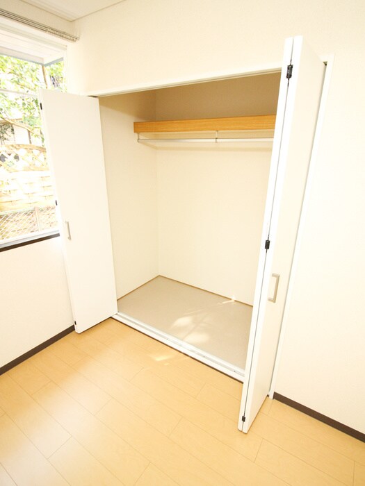 物件内観写真13　(収納)