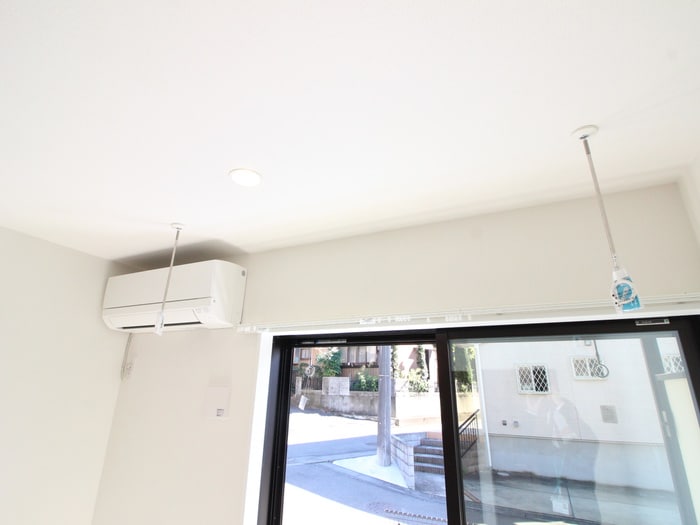 物件内観写真10　(室内からの展望)