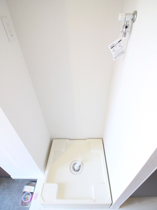 物件内観写真17　(洗濯機置場)