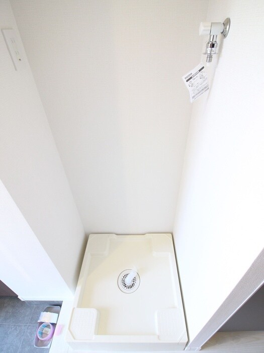 物件内観写真20　(洗濯機置場)