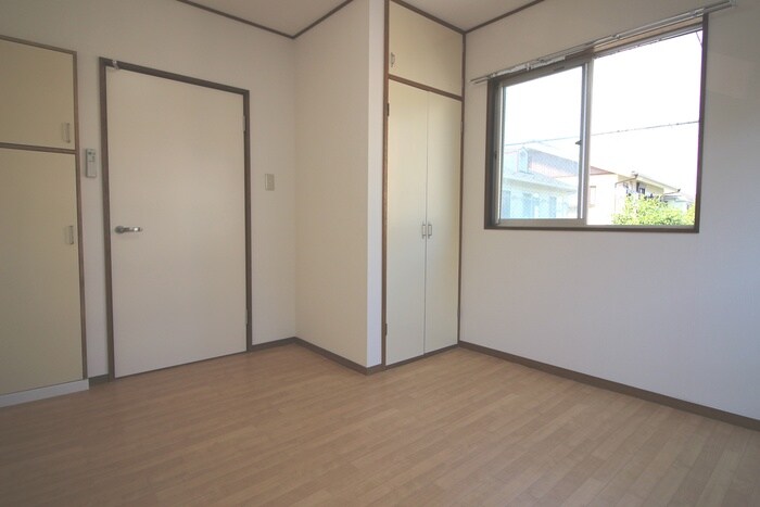 物件内観写真5　(居室)