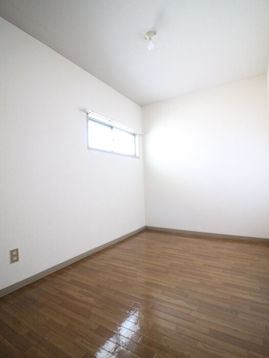 物件内観写真17　(居室)